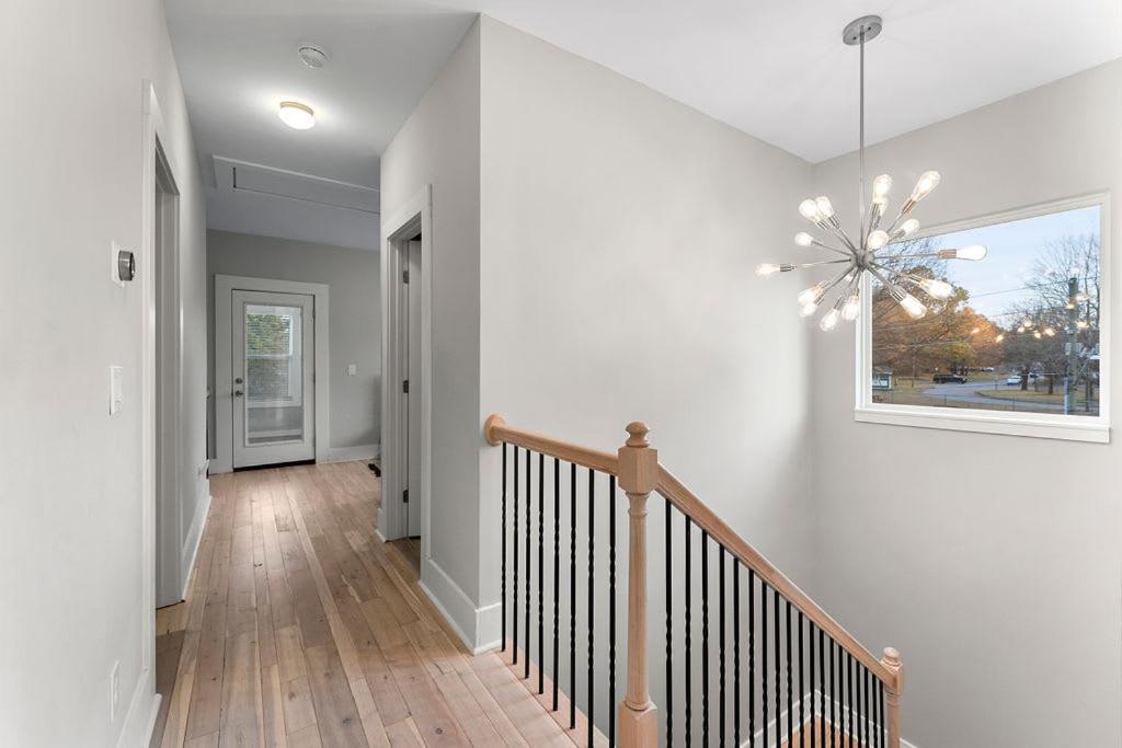 Large Modern Home Centrally Located With Hot Tub Atlanta Exterior foto